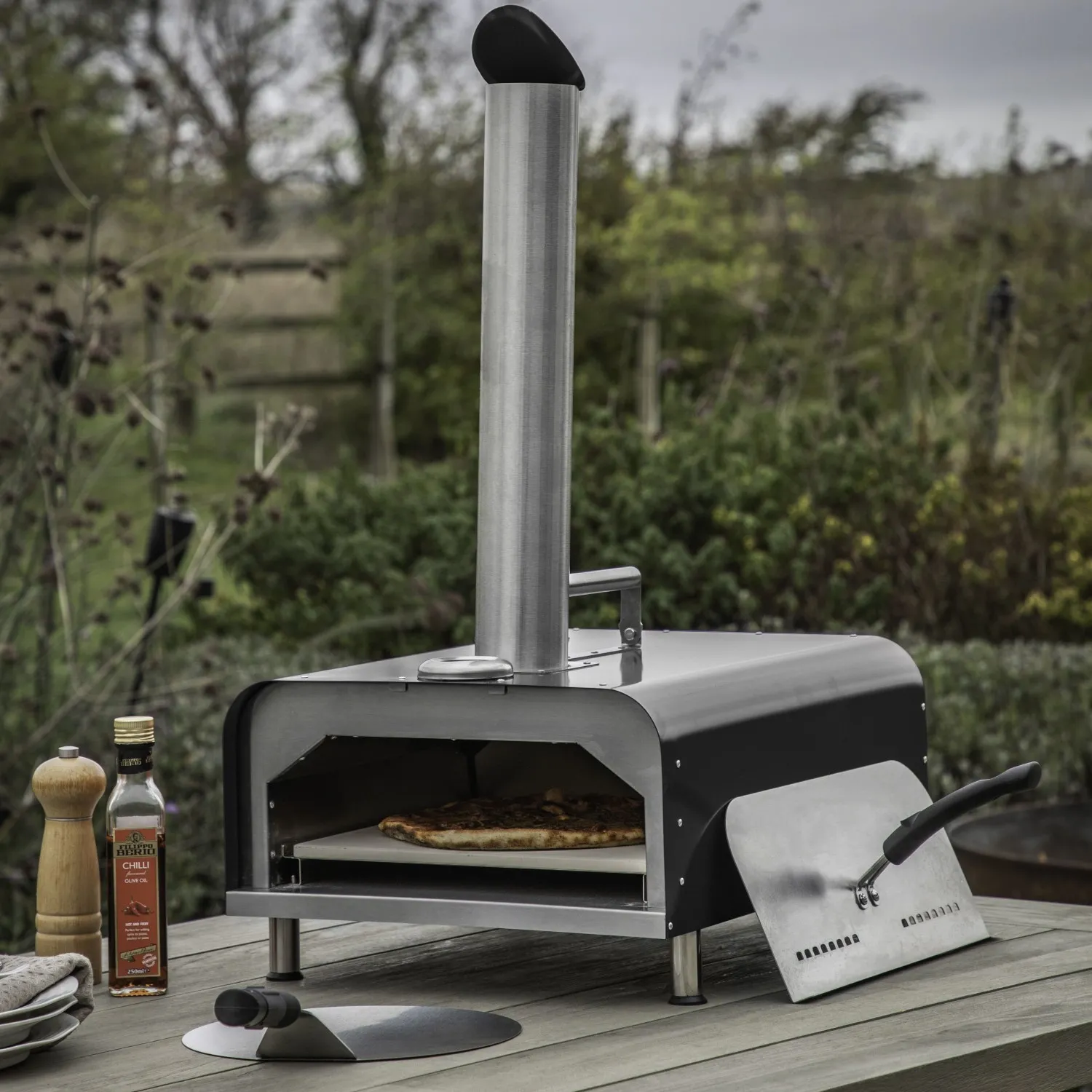 Black Steel Pellet Outdoor Pizza Oven with Ceramic Tile