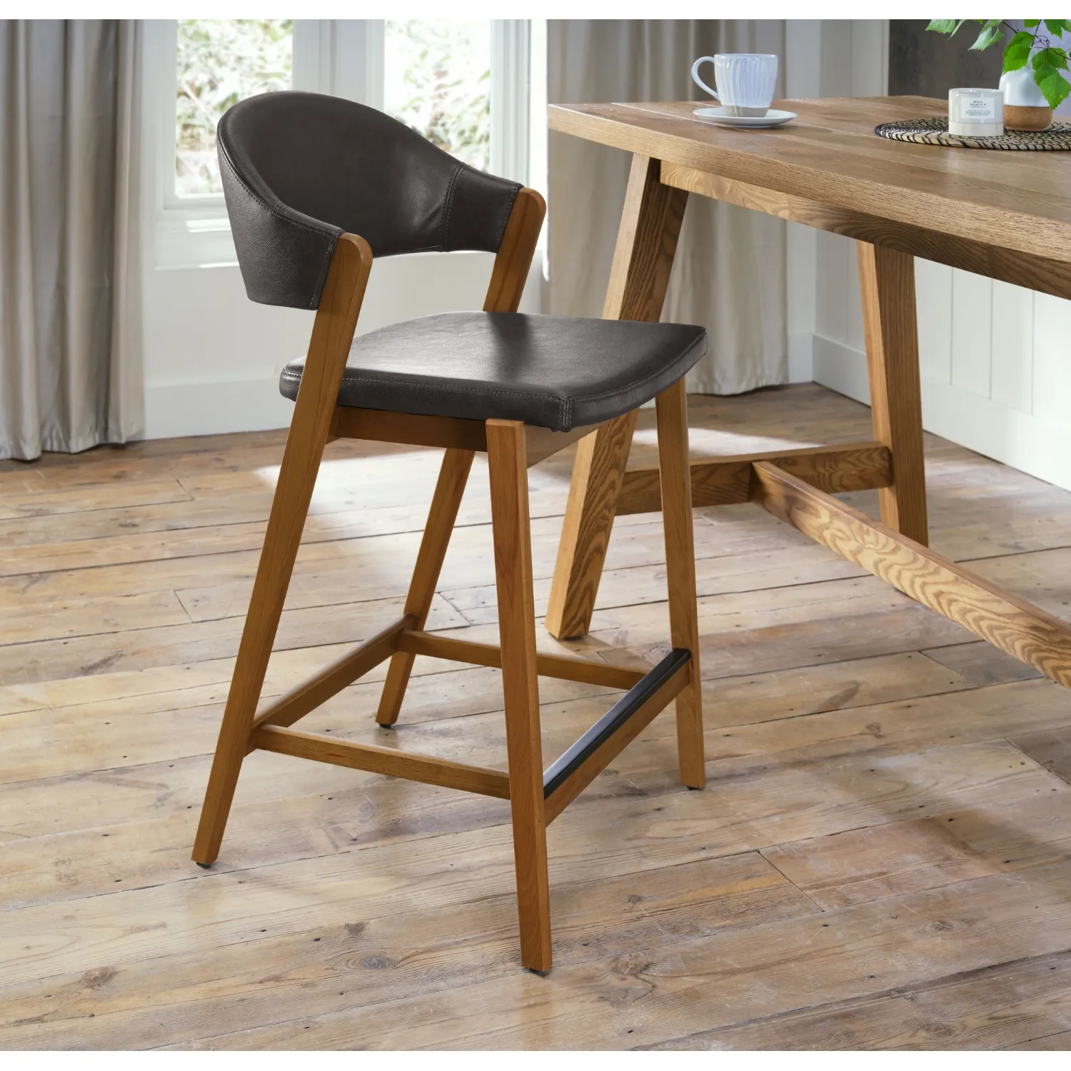 Camden Rustic Oak Upholstered Bar Stool in an Old West Vintage Fabric (Single)