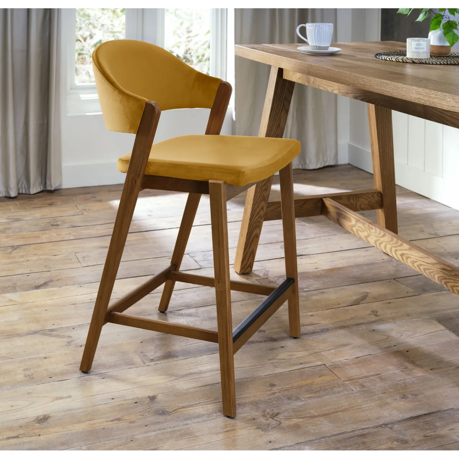 Camden Rustic Oak Upholstered Bar Stool in an Mustard Velvet Fabric (Single)